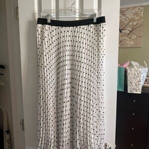 Elegant Black and White Polka Dot Skirt